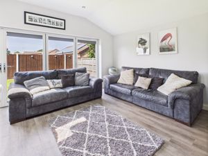 Living Area- click for photo gallery
